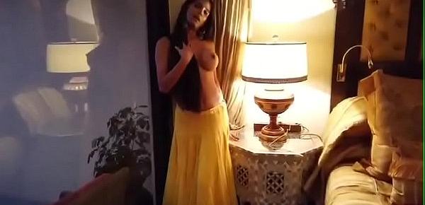  Hot Poonam pandey sensational video